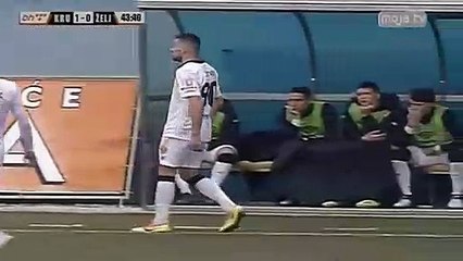 FK Krupa - FK Željezničar - Manijaci dobacuju igračima