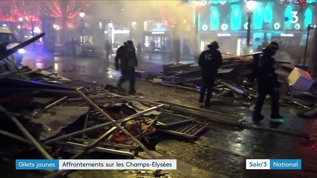 Gilets jaunes : affrontements sur les Champs-Élysées