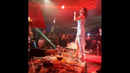 Funda Arar... GÜNAY SAHNESİ'NDE ARABESK RESİTAL!