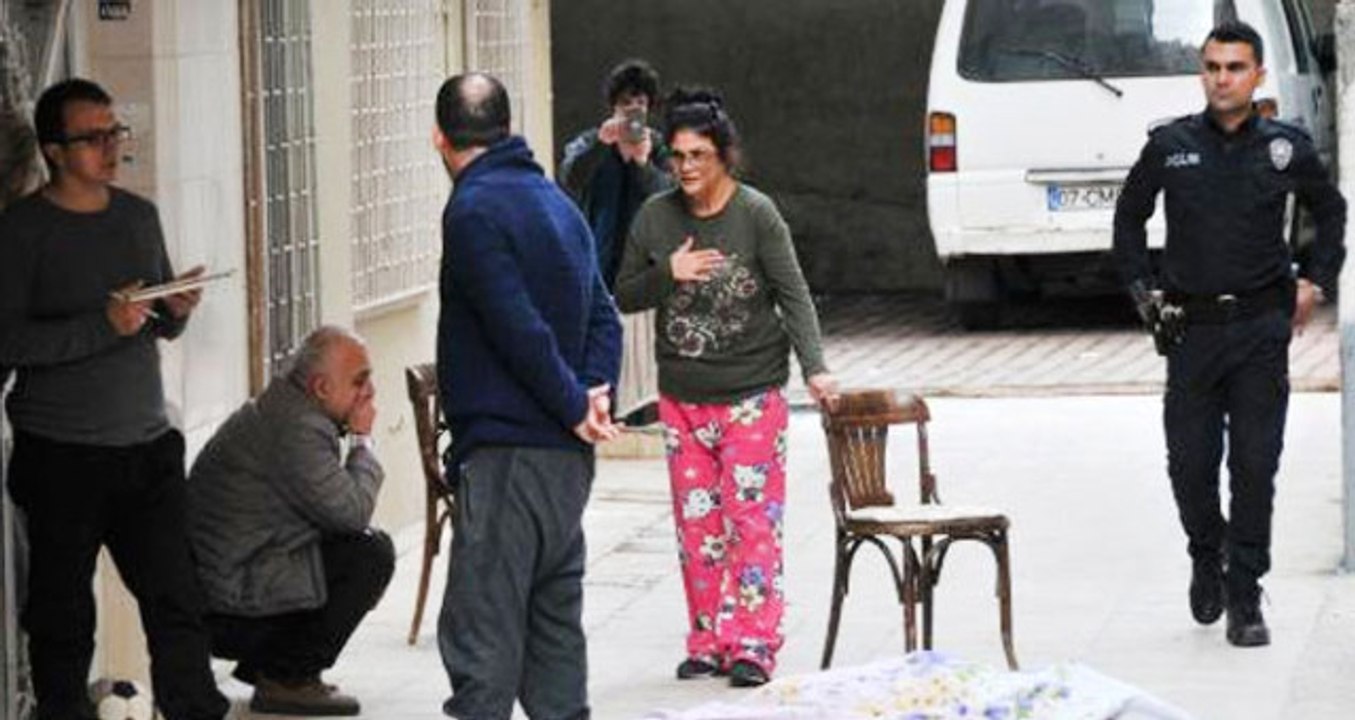 "Yapma Anne" Diyen Oğlunu Dinlemeyen Kadın, 6'ncı Kattan Ölüme Atladı