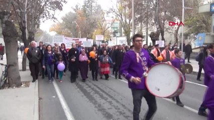Burdur Kadına Şiddete Karşı Yürüdü