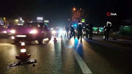 Motosiklet yayaların arasına daldı: 1 ölü, 3 yaralı