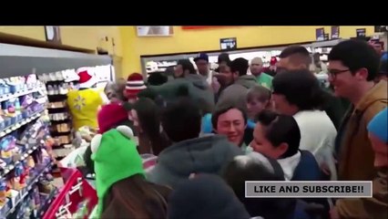 Black Friday : les pires scènes de foules dans les supermarchés aux Etats-Unis