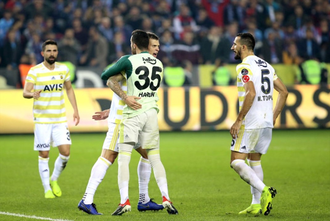 Harun Tekin, Süper Ligin En Çok Penaltı Kurtaran Kalecisi Oldu!