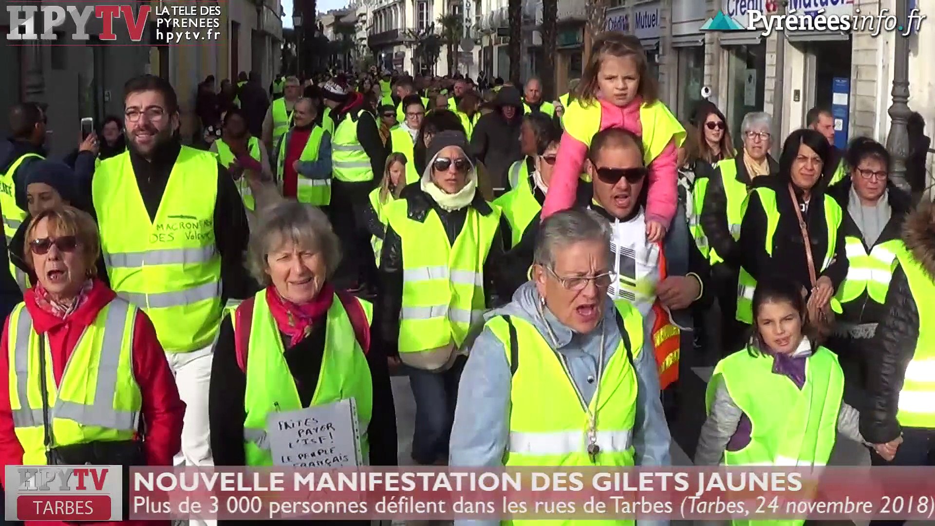 Hpytv Tarbes 3 000 Gilets Jaunes Défilent à Tarbes 24 Nov 18