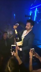 Ouvrir un magnum de champagne n'est pas à la portée de tout le monde