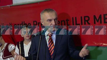 PRESIDENTI META VIZITON SHKOLLEN SHQIPTARE NE MALIN E ZI - News, Lajme - Kanali 7