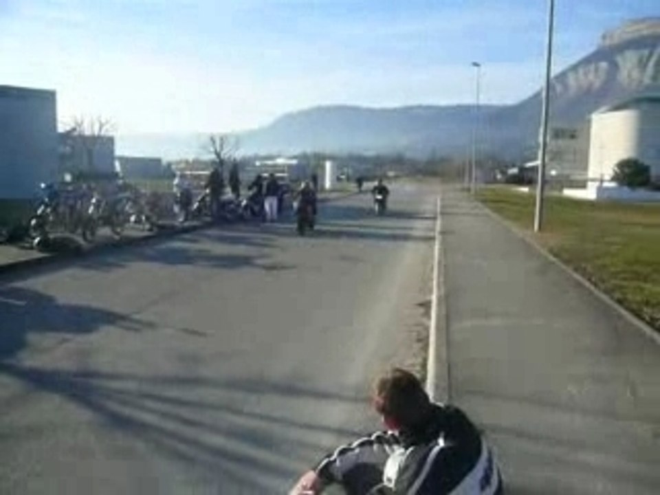 Rieju RS2 Origine Vs Peugeot XR6 Gianelli