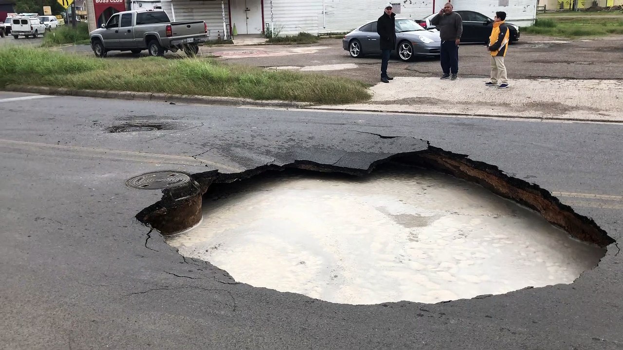 Giant Sink Hole