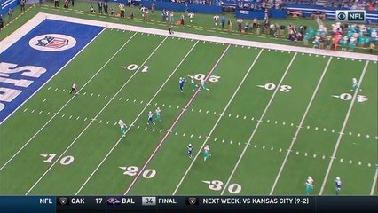 Can't-Miss Play: Howard hauls in INT on consecutive defensive snaps