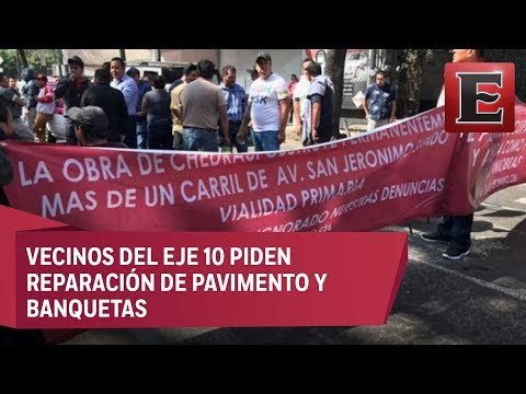 Vecinos exigen arreglar banquetas en San Jerónimo