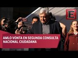 López Obrador vota en consulta sobre el Tren Maya