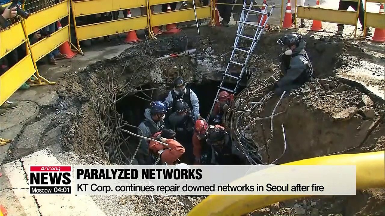 KT Corp. continues repair downed networks in Seoul after fire