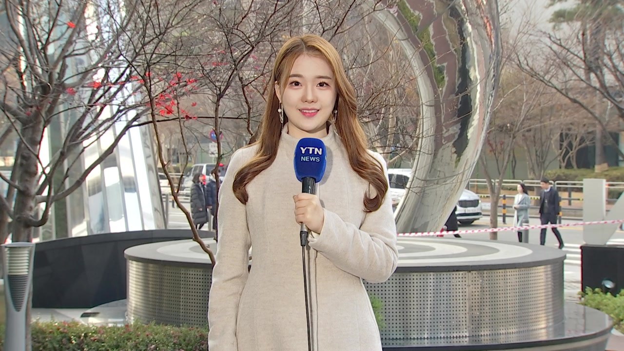 [날씨] 이틀째 답답한 공기...황사 마스크 필요해요 / YTN