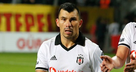 Beşiktaş, Medel'i Sarpsborg Maçına Yetiştirmeye Çalışıyor