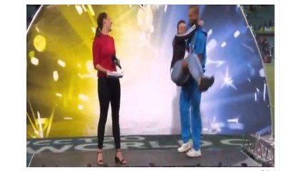 India Vs Australia 3rd T20: Shikhar Dhawan gives Audience a surprise gift | वनइंडिया हिंदी