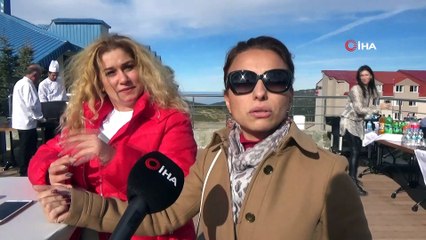 Uludağ'da sezon açılmadan teleferikte kuyruk ve izdiham yaşandı