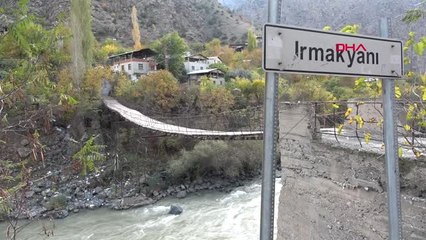 Artvin Bu Köyün Tek Girişi Kapılı Asma Köprü