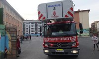 Ataşehir'de ilköğretim okulunda yangın çıktı