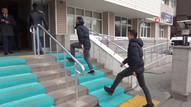 Fetö Operasyonunda 5 Asker Adliyeye Sevk Edildi