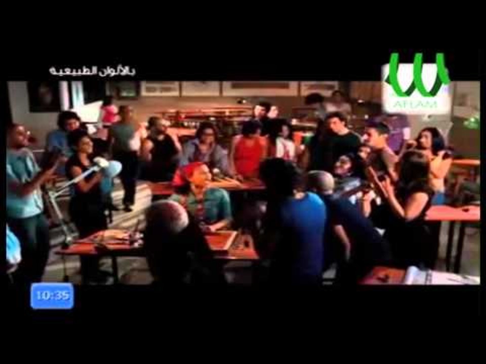 بنات كليه الفنون الجميله بفيلم بالالوان الطبيعيه