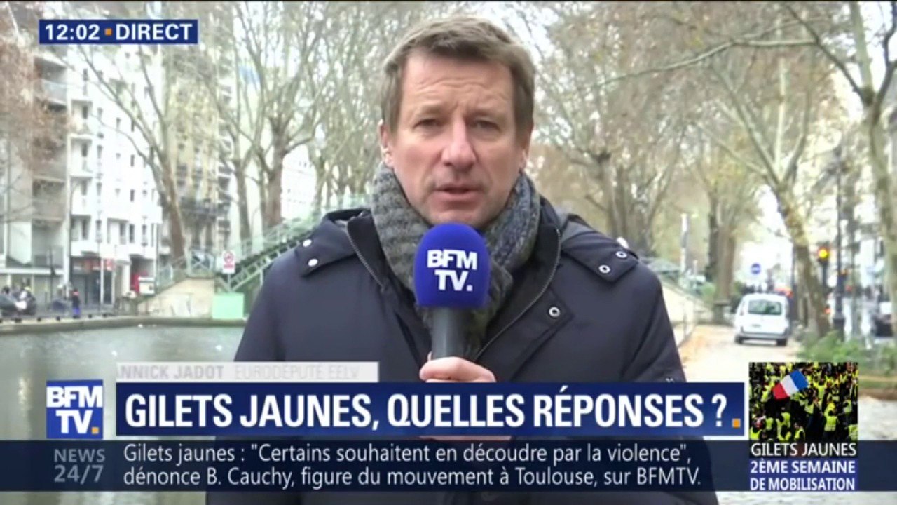 "Bien sûr qu'il faut maintenir la hausse de la taxe carbone", estime Yannick Jadot (EELV)