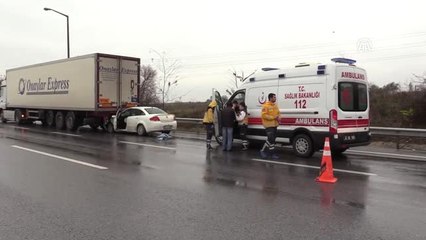 Tırın Altına Giren Aracın Sürücüsü Ağır Yaralandı