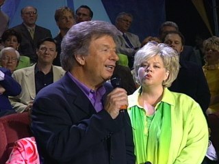 Bill & Gloria Gaither - Going Home