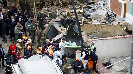 Hubschrauber stürzt auf Wohngebiet in Istanbul: 4 Tote