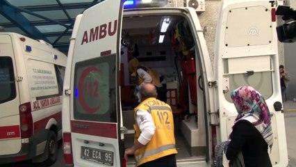 Kardeşinin fırlattığı bıçak sırtına saplandı - KONYA