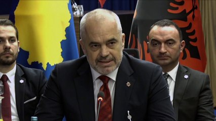 Mbledhje e përbashkët Shqipëri-Kosovë, nënshkruhen nëntë marrëveshje