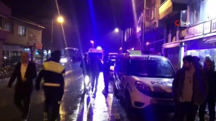 Kilimli'de Özel Halk Otobüsü otomobille çarpıştı: 5 yaralı