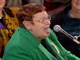 Bill & Gloria Gaither - Sweet Jesus (Live)