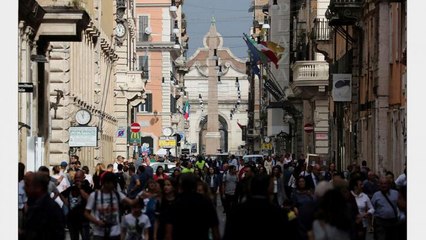 Italy may cut deficit target in bid to appease EU, markets