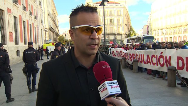 Unos 5.000 taxistas se manifiestan en Madrid