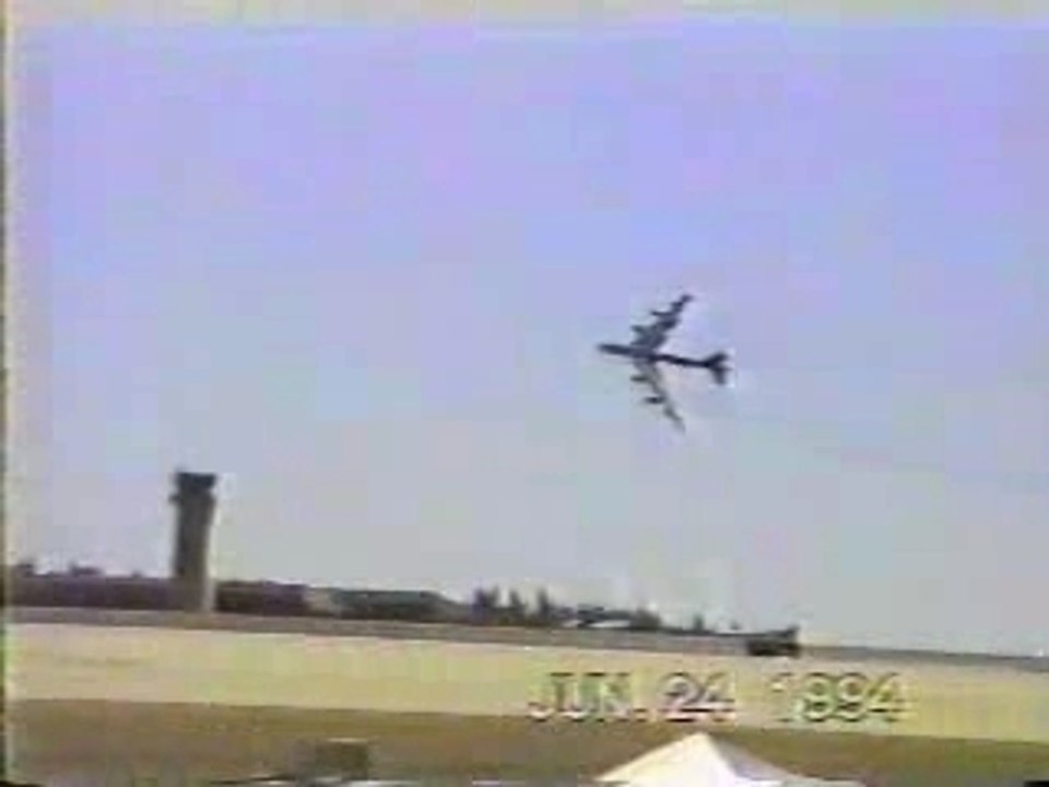 Crash - B-52