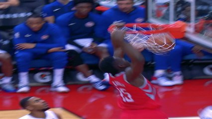 Houston Rockets Passes & Dribbles Between The Legs