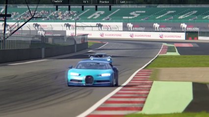 下载视频: RACE:  Bugatti Chiron Racing VS Koenigsegg Regera GT  - Silverstone ✅ ✌