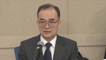 문무일 검찰총장, '형제복지원' 피해자에 눈물로 사과 / YTN