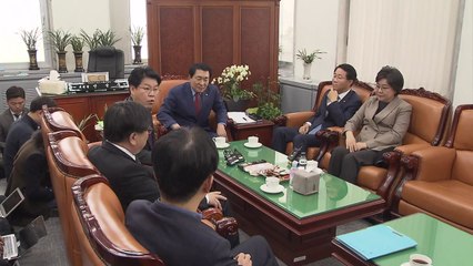 '4조 세수 결손분' 놓고 충돌...이틀째 파행 / YTN