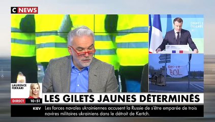 Gilets Jaunes - Emmanuel Macron veut 3 mois de débat : "J'entends la colère et je ne me déroberai pas . On doit expliquer aux gens pourquoi ils payent des impôts. "