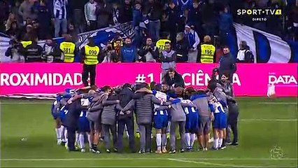 Belle action de Yacine Brahimi en fin de match