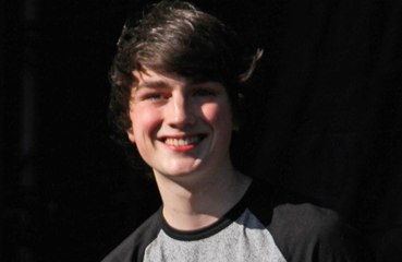Brendan Murray voted off The X Factor