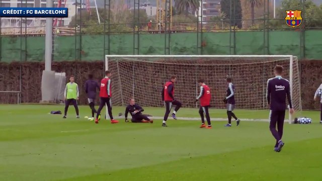 Le festival d'Ousmane Dembélé à l’entraînement du Barça