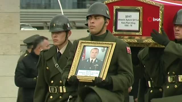 Helikopter Kazasında Şehit Düşen Albay Göksenin Aytural Şaylan Son Yolculuğuna Uğurlanıyor