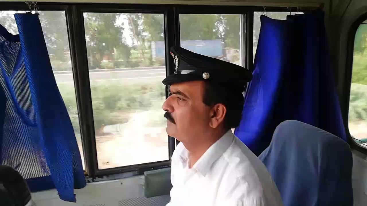 Train ! Live Train Driving Live Trains On Track Train Drive by ! View from Cab 110 kmh | View From Cab 110 KMH With 6307 ZCU EMD Locomotives