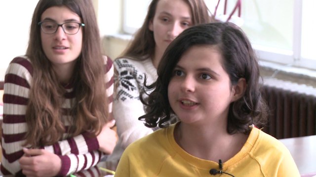 Shkolla ''Yll Morina'' shënoi 28 nëntorin me aktivitete të ndryshme - Lajme