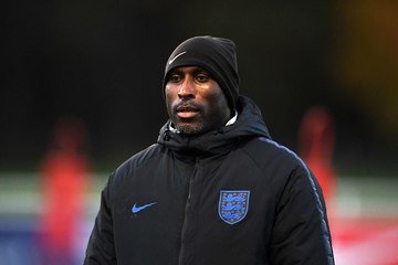 Sol Campbell, Macclesfield Town'ın Yeni Teknik Direktörü Oldu
