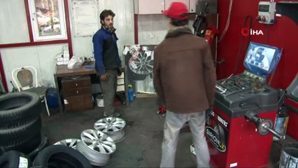 Lastikçilerde 'Zorunlu Kış Lastiği' Yoğunluğu!