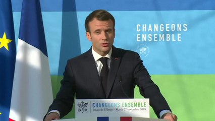 마크롱, 노란조끼 시위에 유류세 조정 검토 / YTN